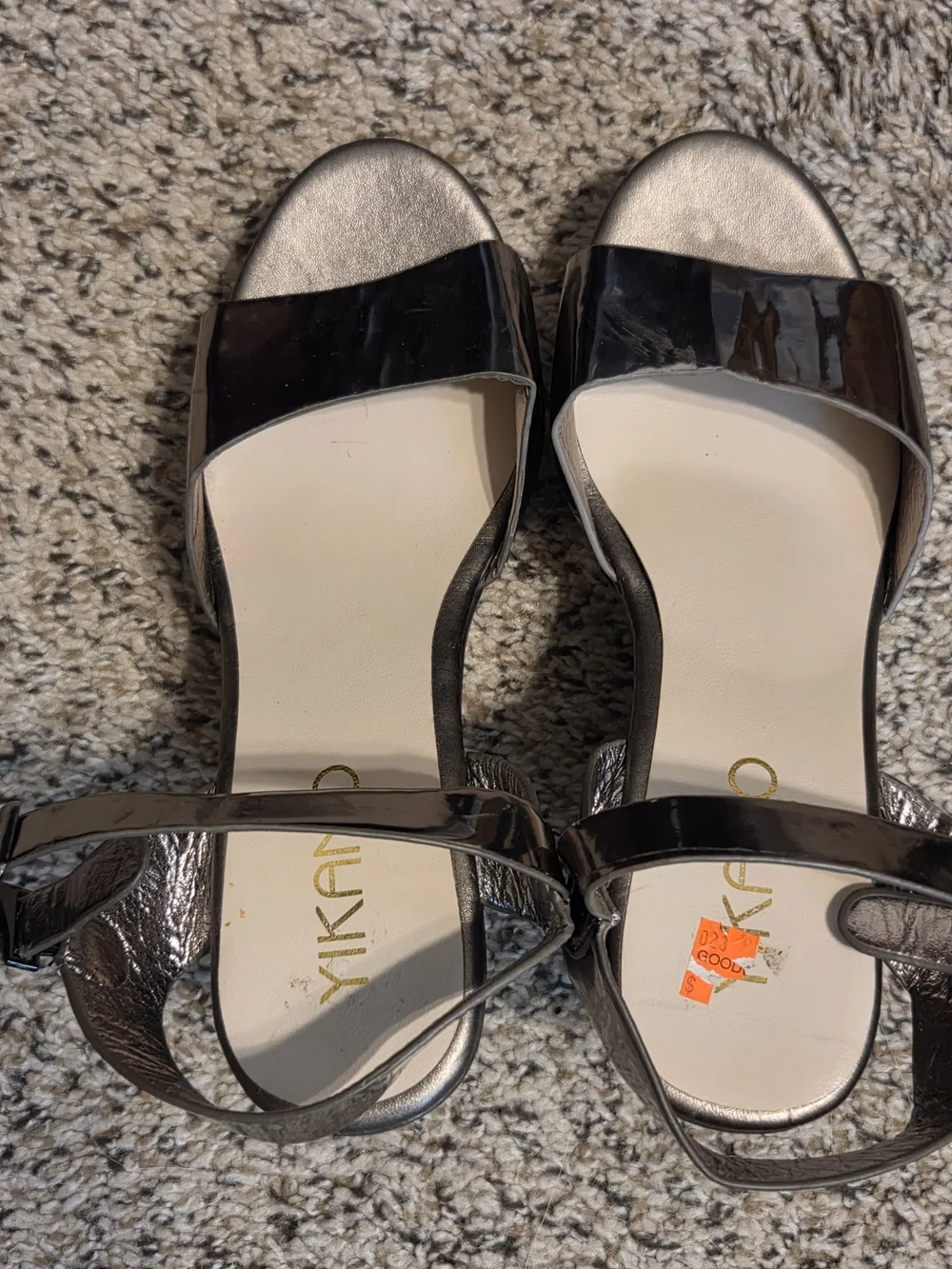 Metallic Silver Wedge Sandals with Embroidered Daisies